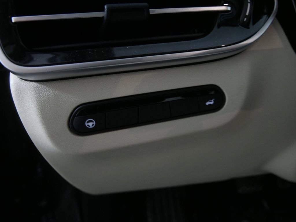 Certified 2025 INFINITI QX60 Luxe w/ Cargo Package image 19