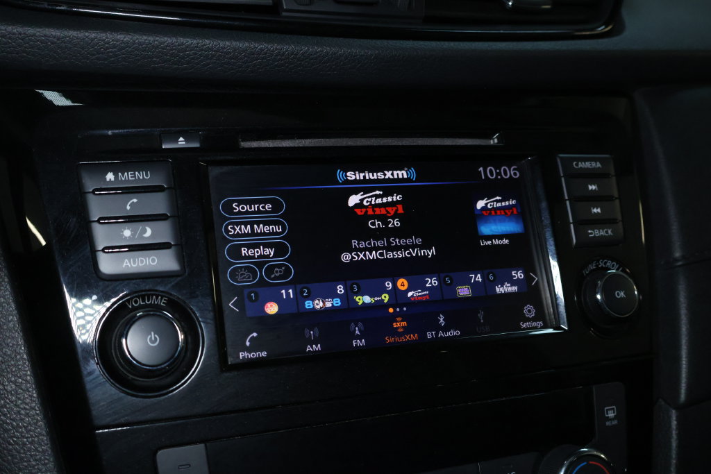 Used 2019 Nissan Rogue SV AWD/4WD image 26