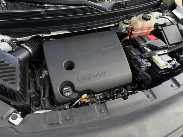 Used 2019 Buick Enclave Essence AWD/4WD image 26