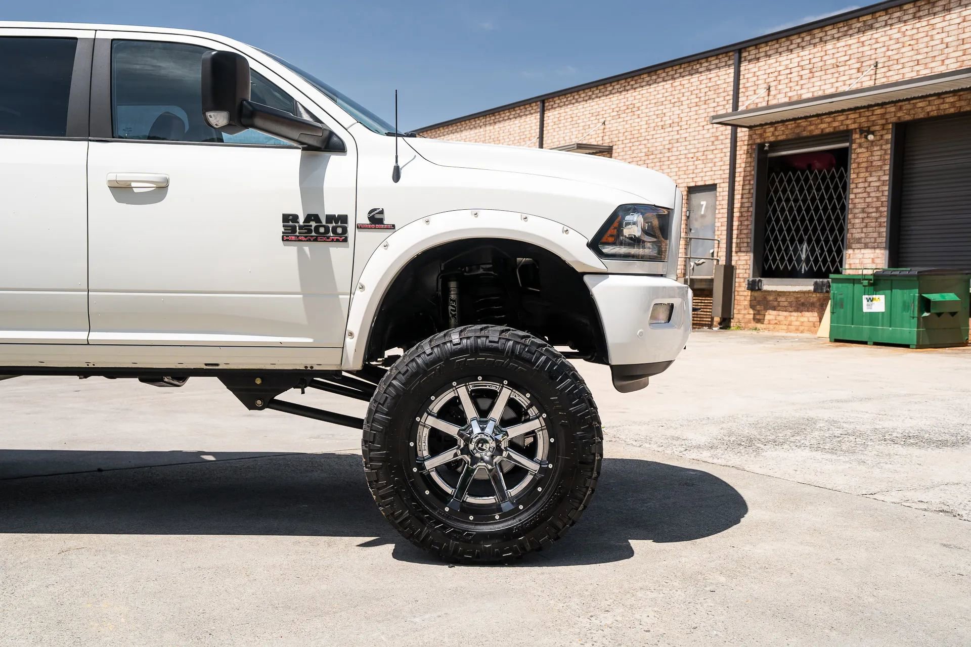 Used 2016 RAM 3500 Laramie w/ Sport Appearance Group AWD/4WD image 14