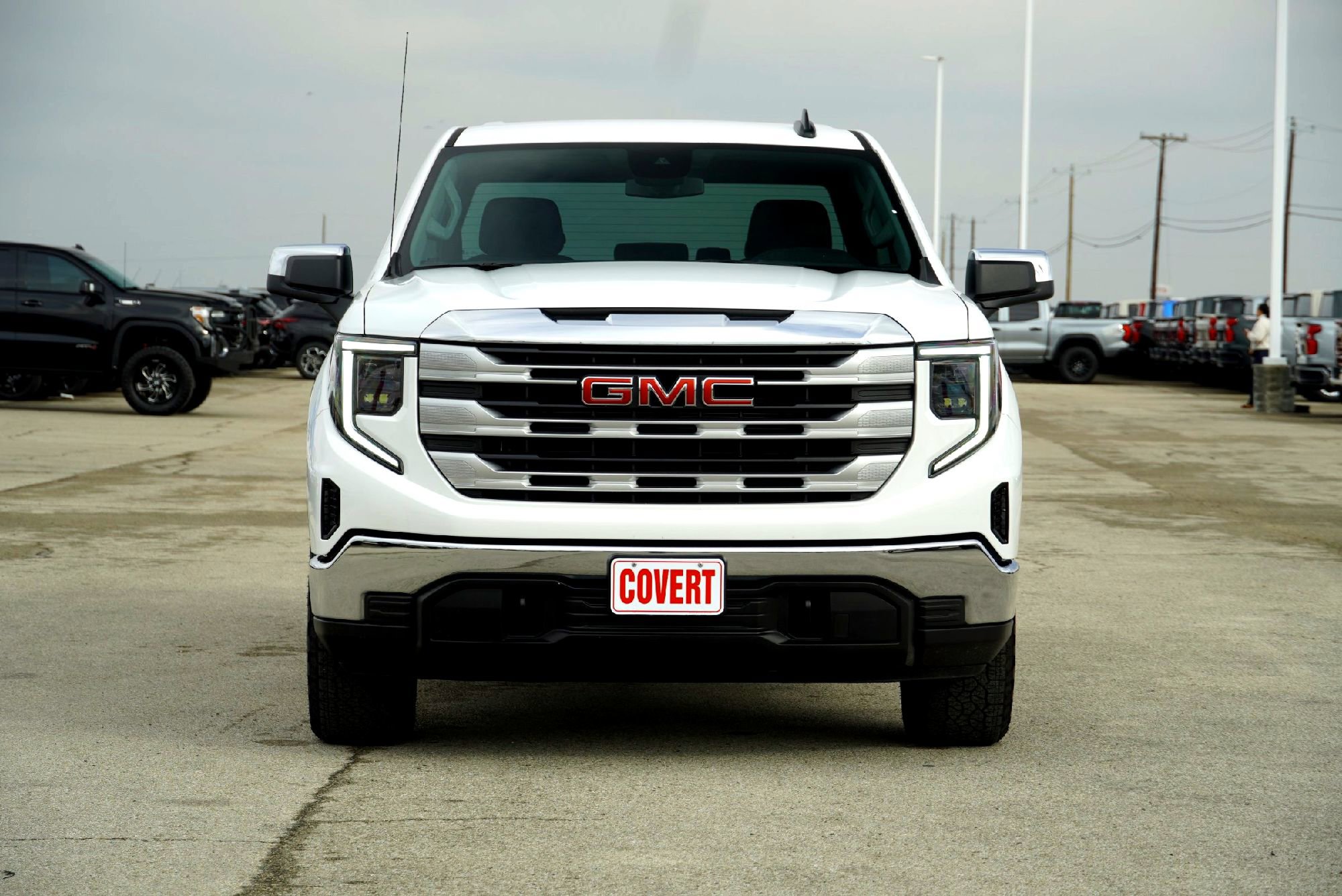 Used 2024 GMC Sierra 1500 SLE image 4