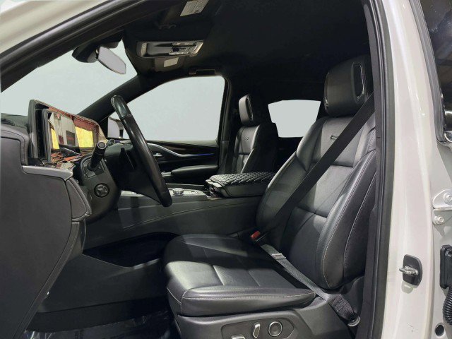 Used 2021 Cadillac Escalade Luxury image 44