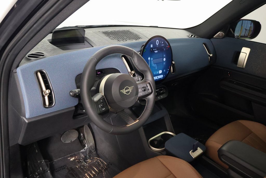Used 2025 MINI Cooper Countryman S w/ Comfort Package Max AWD/4WD image 7
