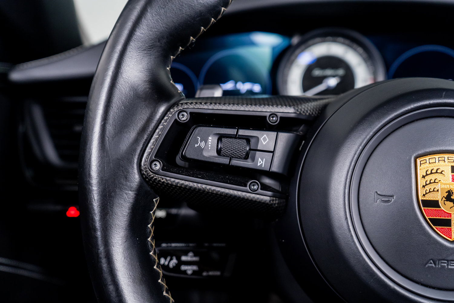 Used 2021 Porsche 911 Turbo S image 31