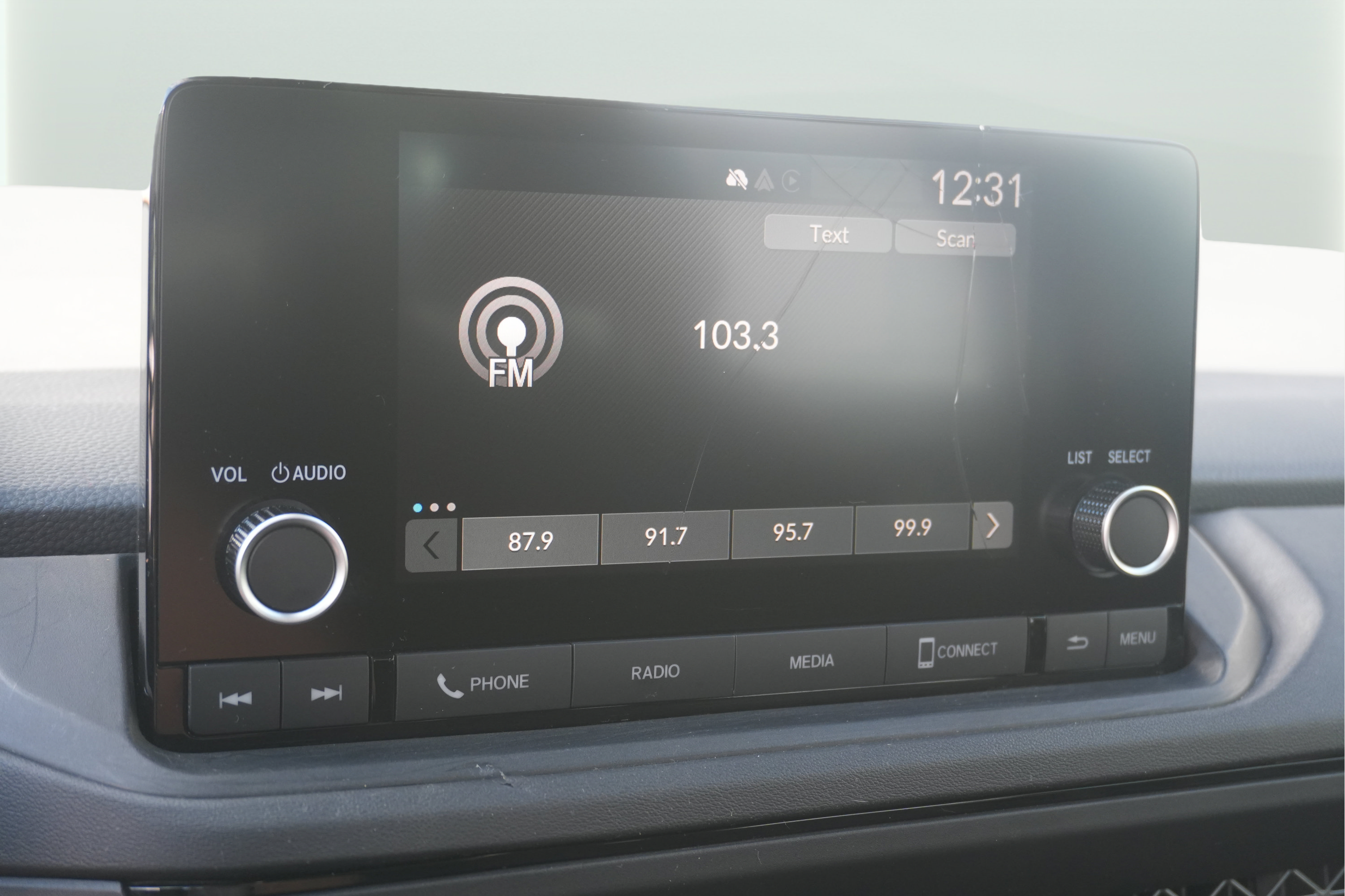 Used 2025 Honda Accord SE image 28