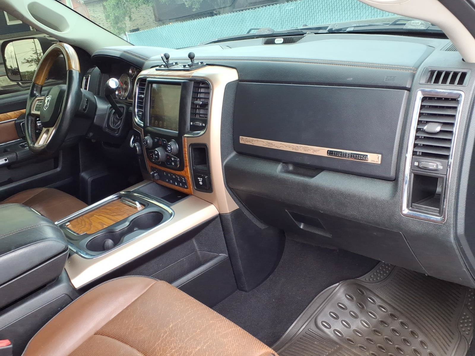 Used 2016 RAM 2500 Longhorn w/ Convenience Group AWD/4WD image 10