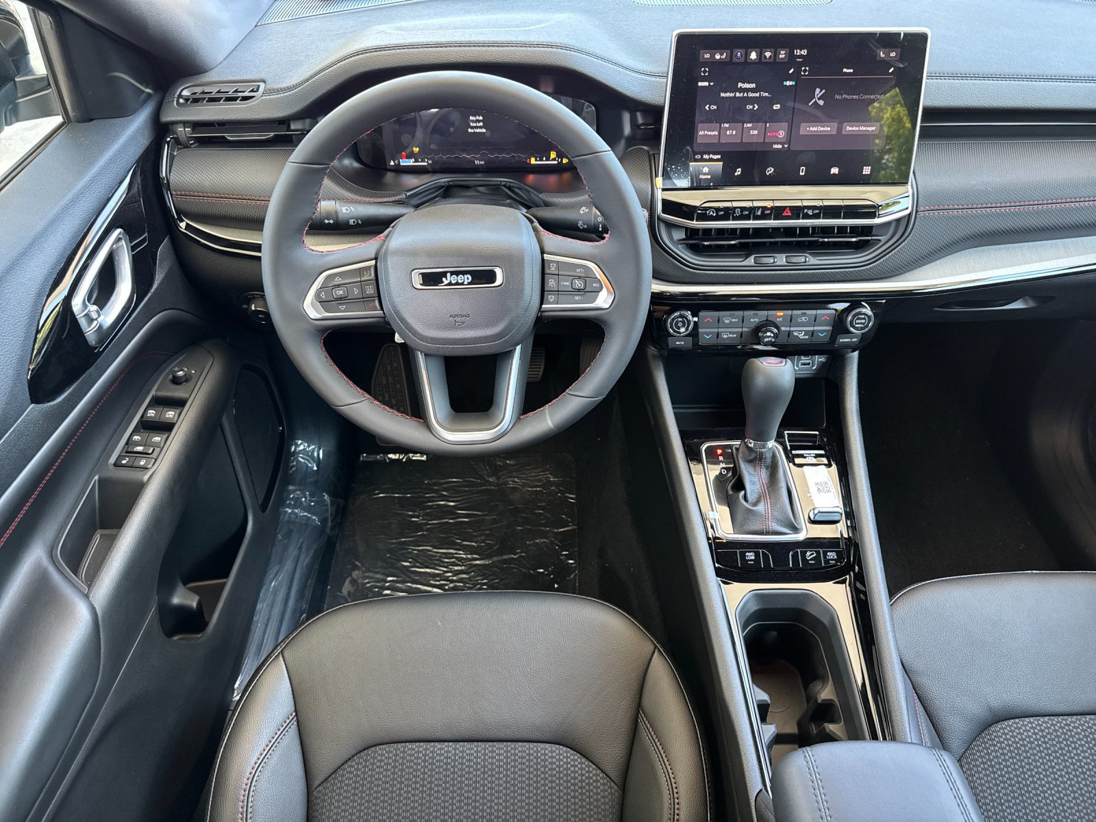 New 2026 Jeep Compass Trailhawk AWD/4WD image 14