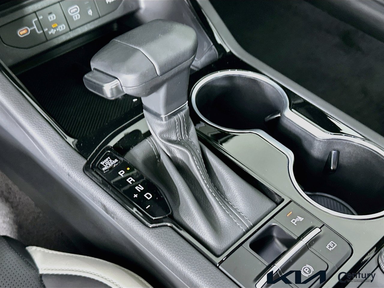 New 2026 Kia K5 GT-Line w/ GT-Line Premium Package FWD image 12