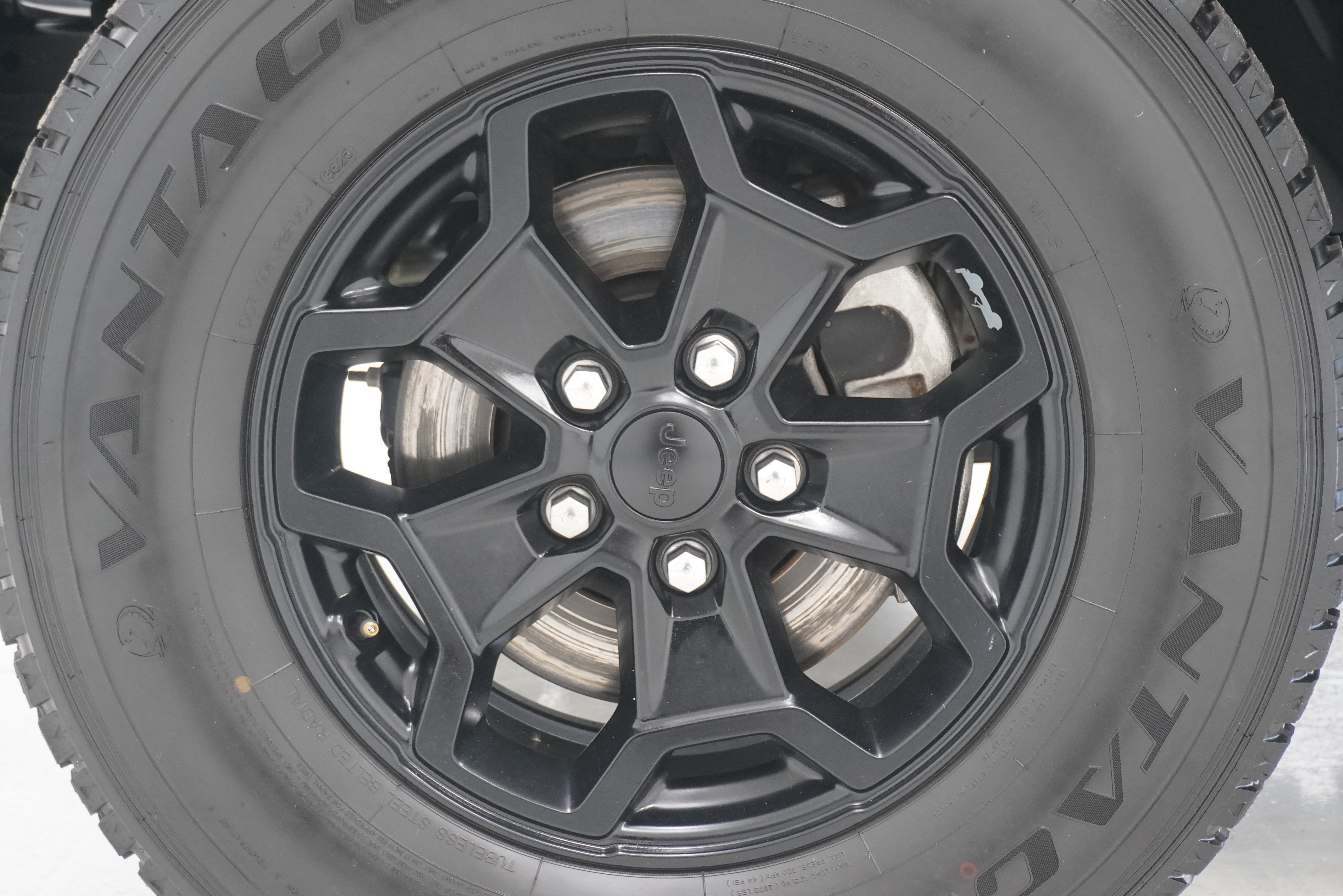 Used 2023 Jeep Wrangler Unlimited AWD/4WD image 26