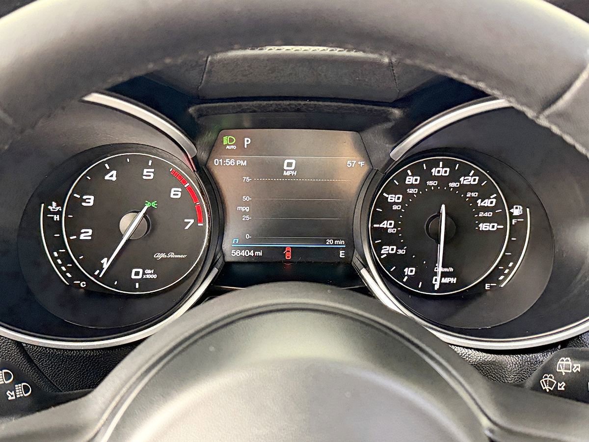 Used 2021 Alfa Romeo Stelvio Ti w/ Premium Package image 26