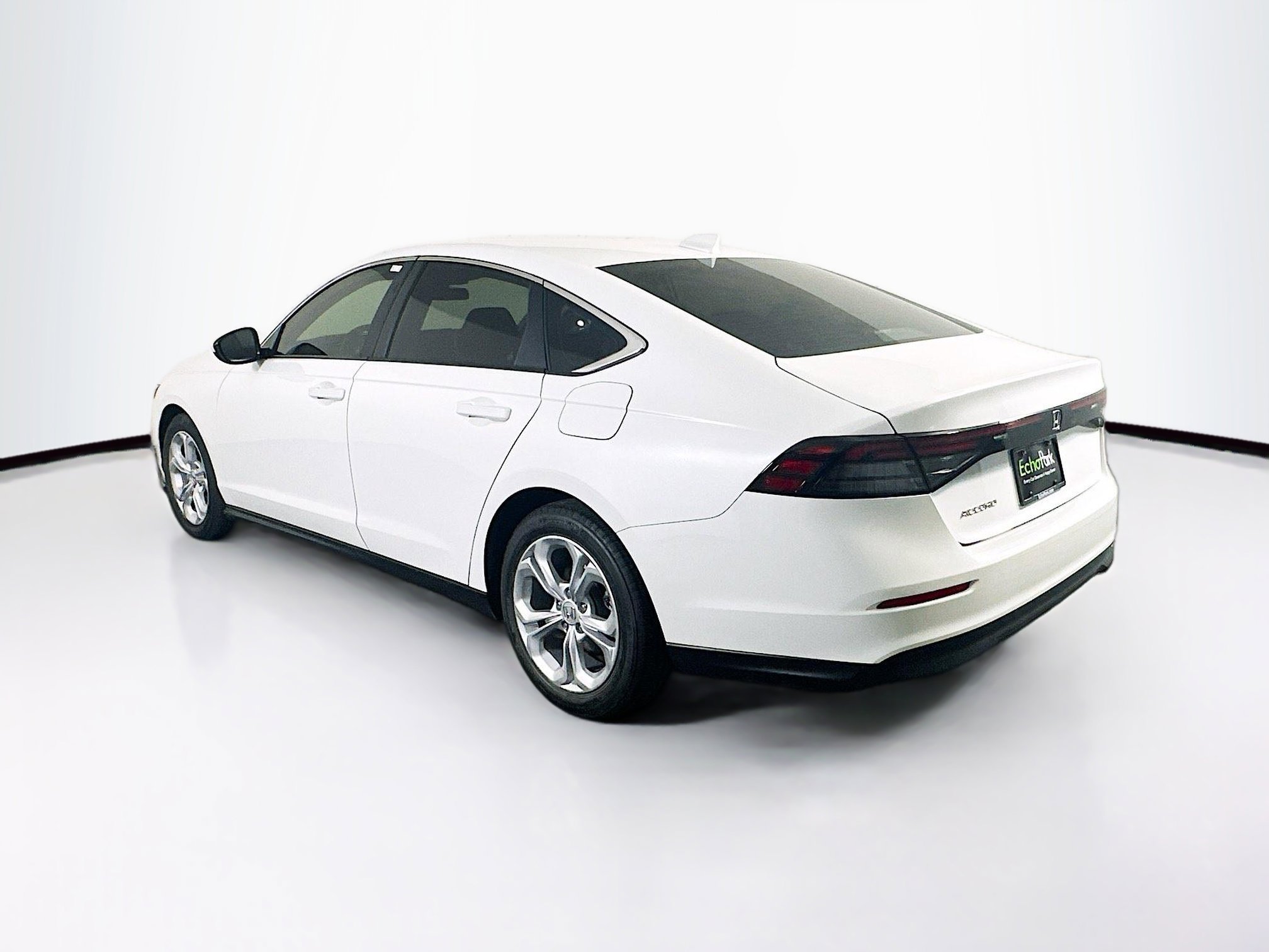 Used 2025 Honda Accord LX image 5