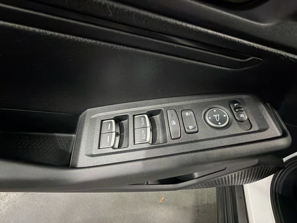 Certified 2025 Honda Accord LX image 22