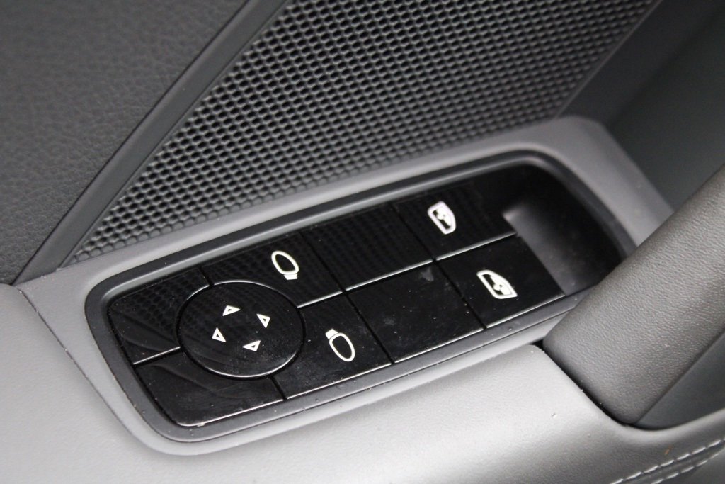 Certified 2020 Porsche 911 Carrera 4S image 20