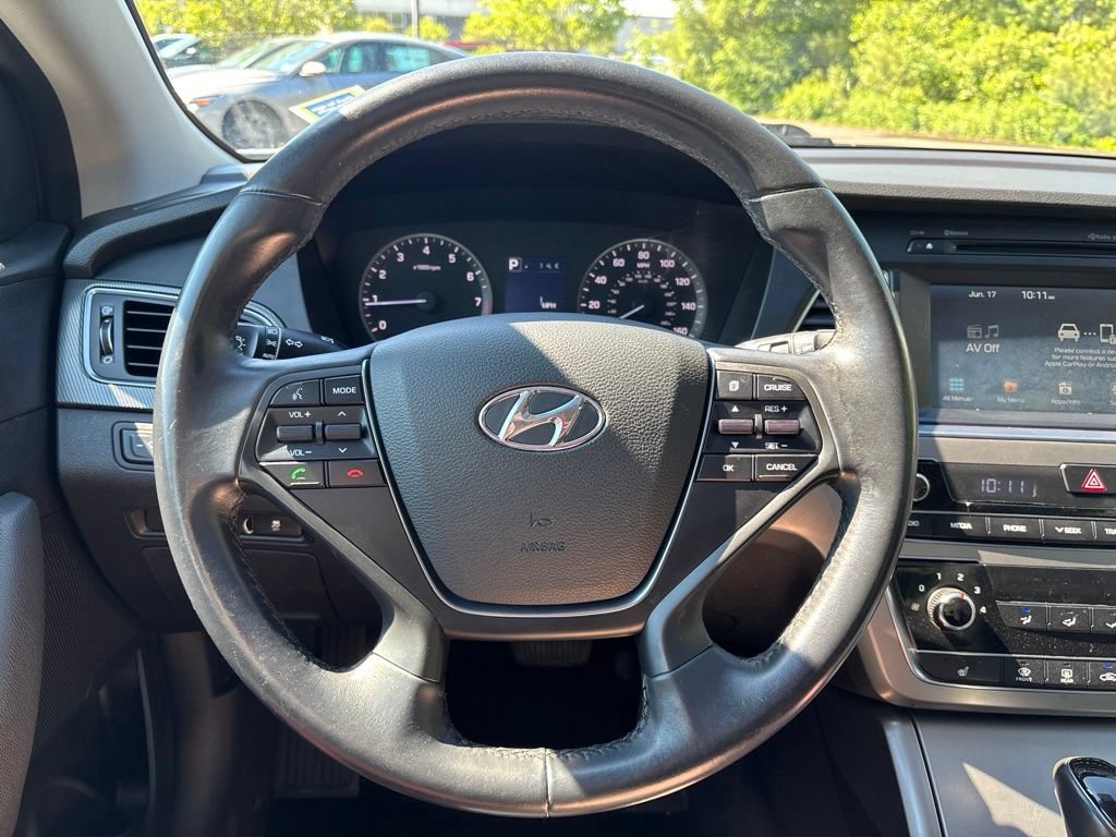 Used 2017 Hyundai Sonata Sport w/ Value Edition Package 02 FWD image 24