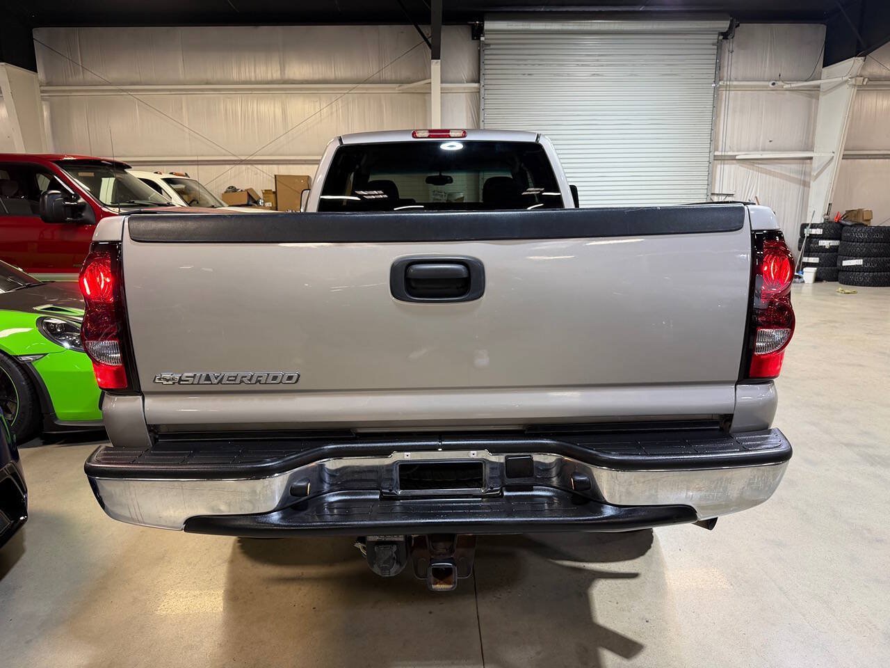 Used 2006 Chevrolet Silverado 2500 LT w/ Skid Plate Package AWD/4WD image 20
