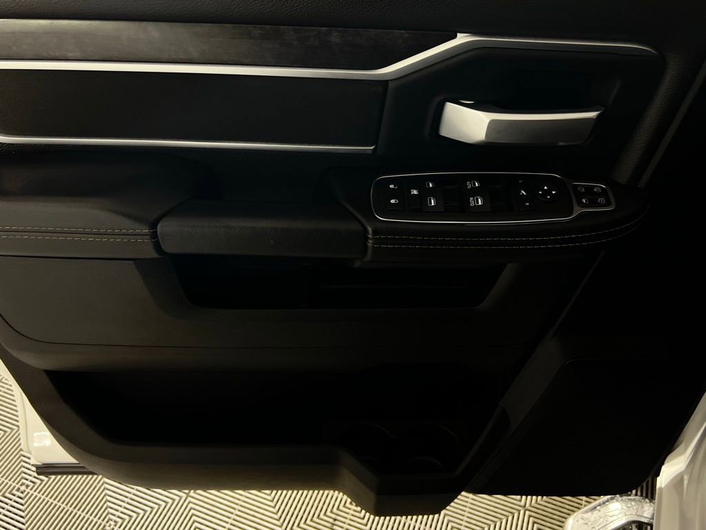 Used 2024 RAM 2500 Big Horn w/ Bed Utility Group image 22