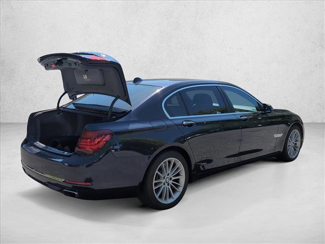 Used 2015 BMW 750Li xDrive image 5