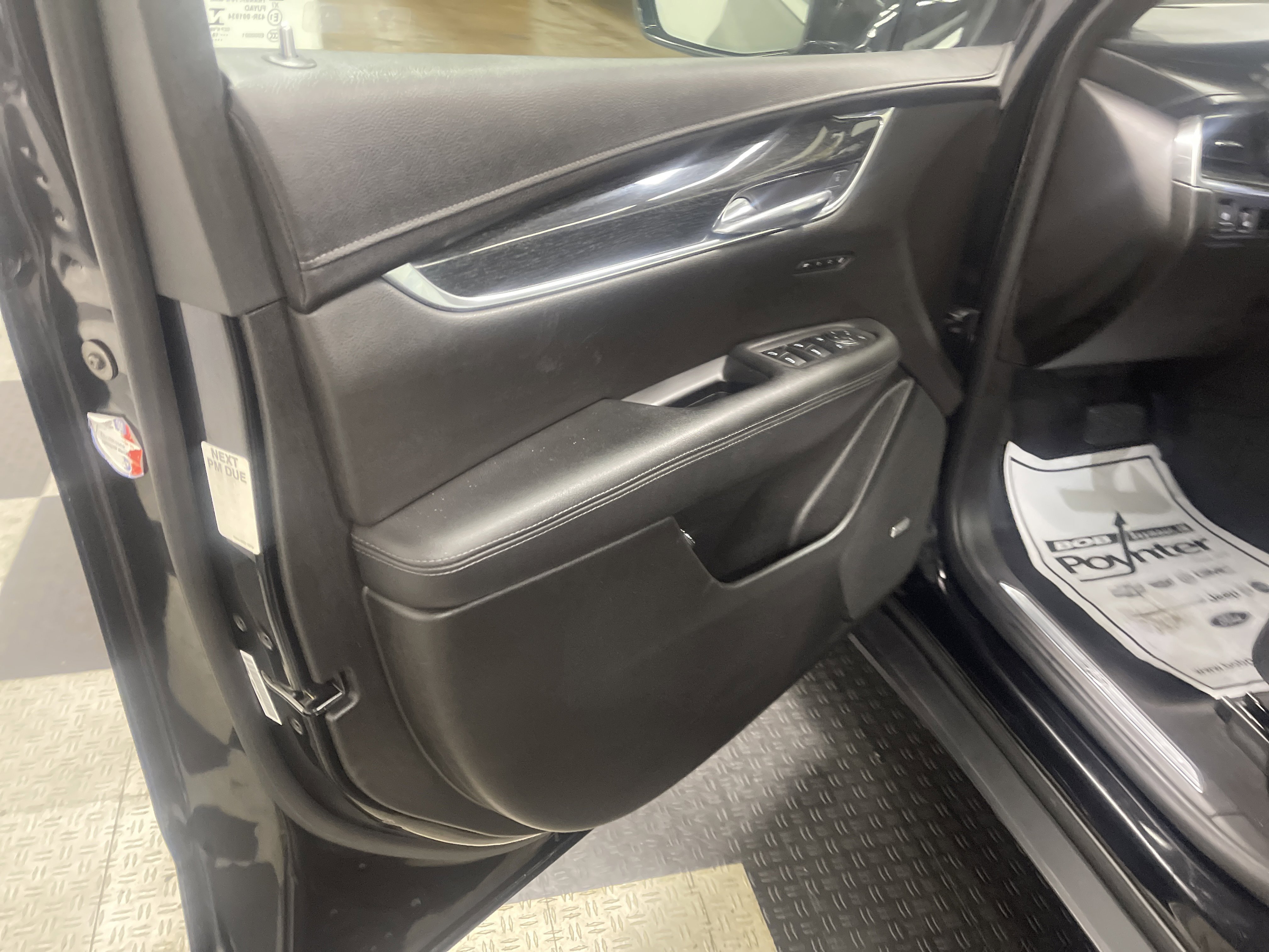 Used 2020 Cadillac XT5 Premium Luxury image 10