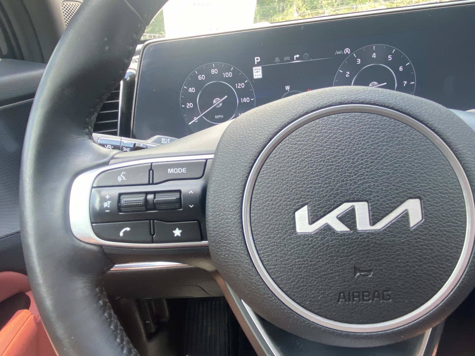 Used 2025 Kia Sportage SX FWD image 42