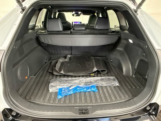 Used 2025 Toyota RAV4 XSE w/ Advanced Technology Package AWD/4WD image 27