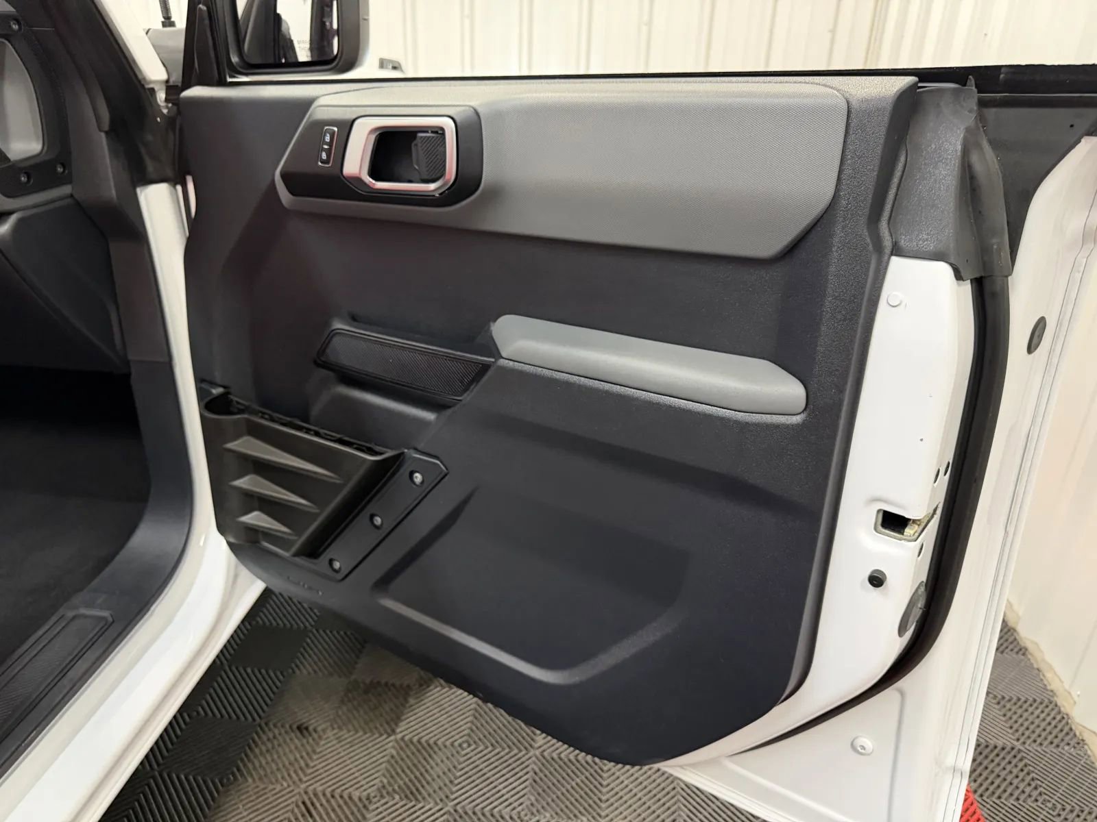 Used 2023 Ford Bronco 4-Door AWD/4WD image 47