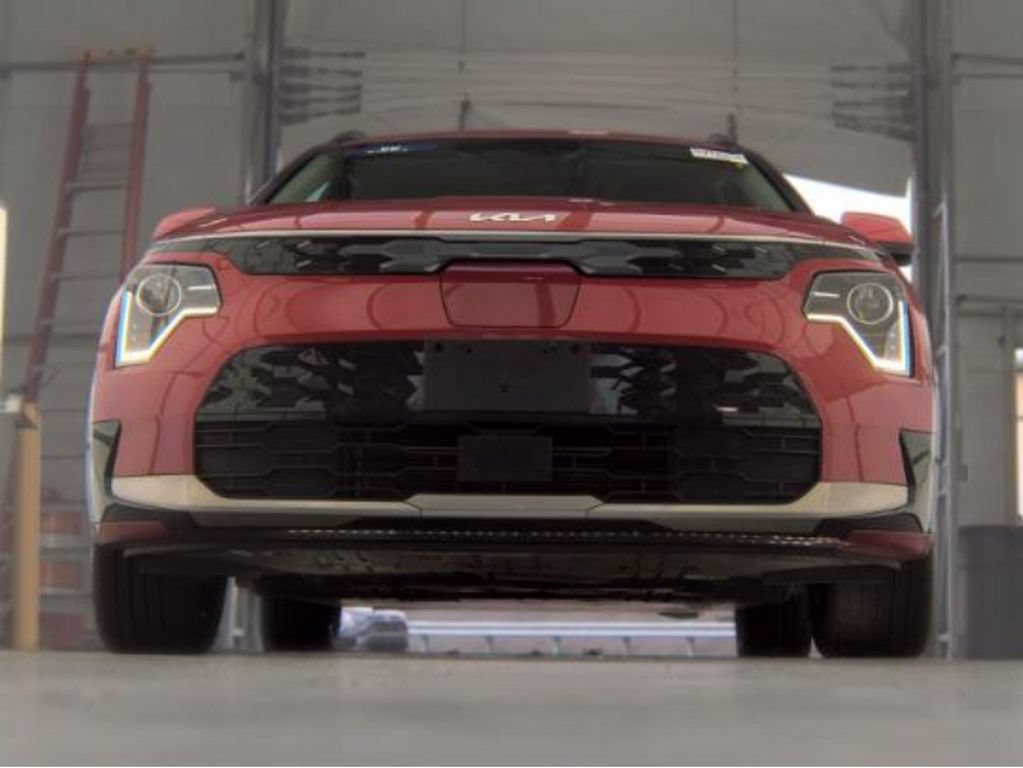 Used 2023 Kia Niro Wind FWD image 3