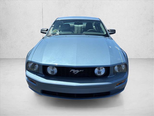 Used 2006 Ford Mustang GT RWD image 2