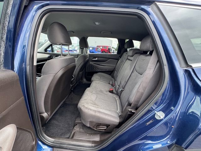 Used 2020 Hyundai Santa Fe SE FWD image 11