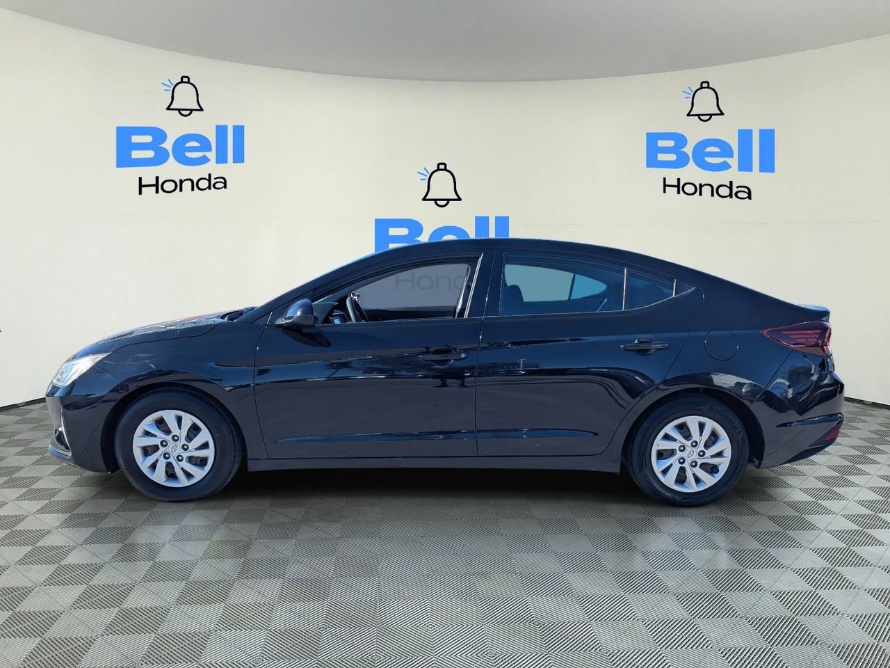 Used 2020 Hyundai Elantra SE w/ Cargo Package (C1) image 2