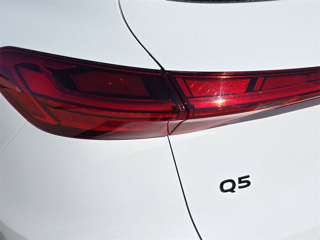 New 2025 Audi Q5 Prestige image 34