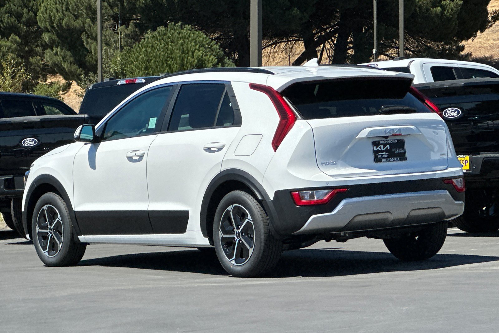 New 2026 Kia Niro EX FWD image 6