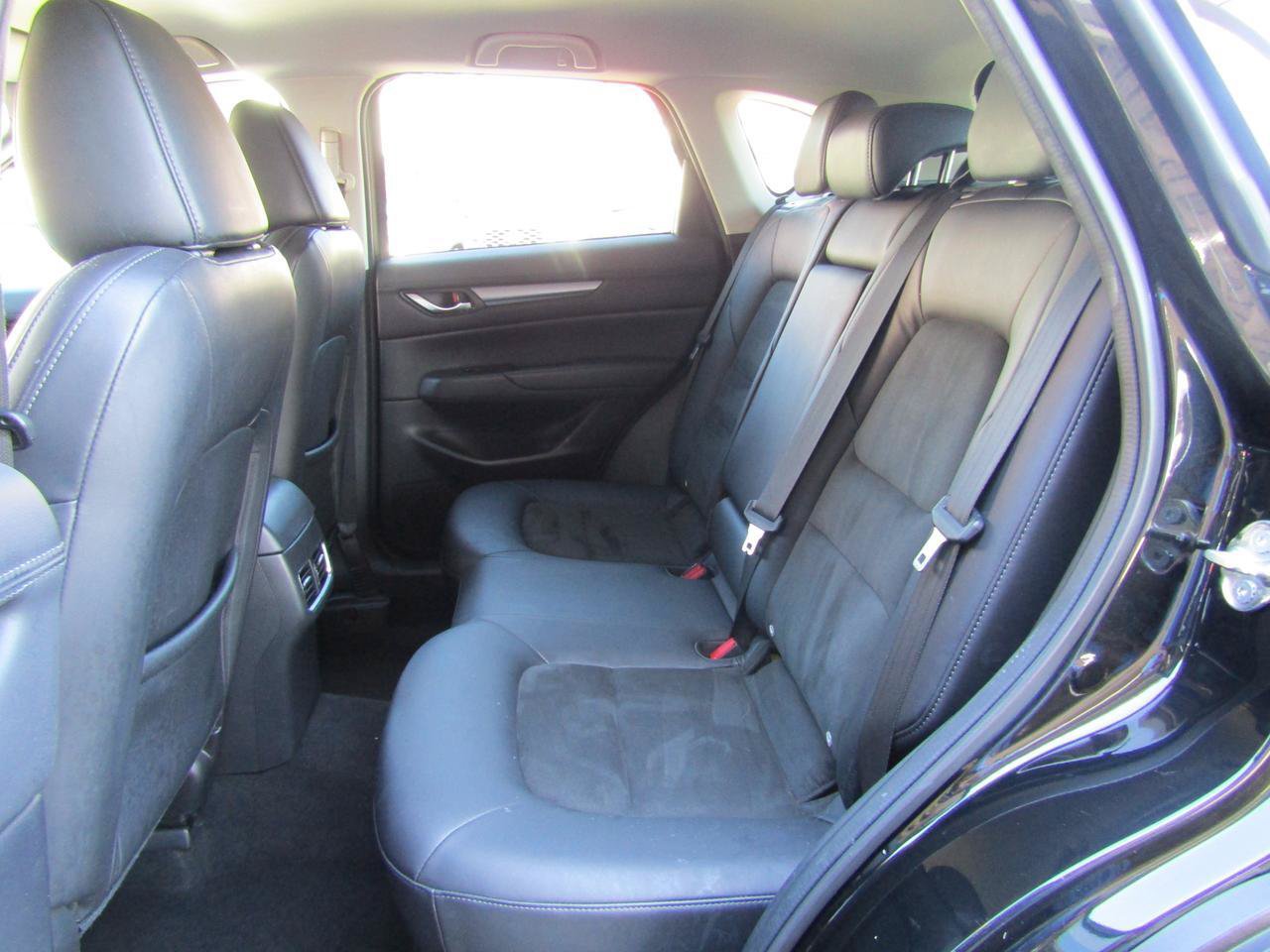 Used 2019 MAZDA CX-5 Touring FWD image 9