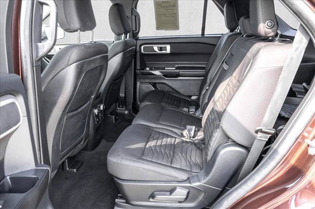 Used 2020 Ford Explorer XLT w/ Comfort Package AWD/4WD image 21
