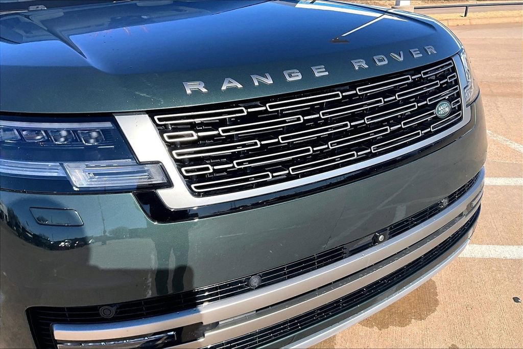 Used 2023 Land Rover Range Rover Autobiography image 29