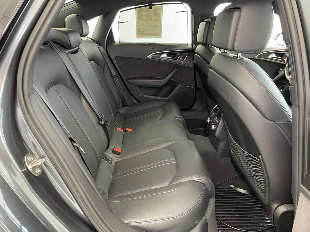 Used 2018 Audi S6 Premium Plus w/ Comfort Seating Package image 21