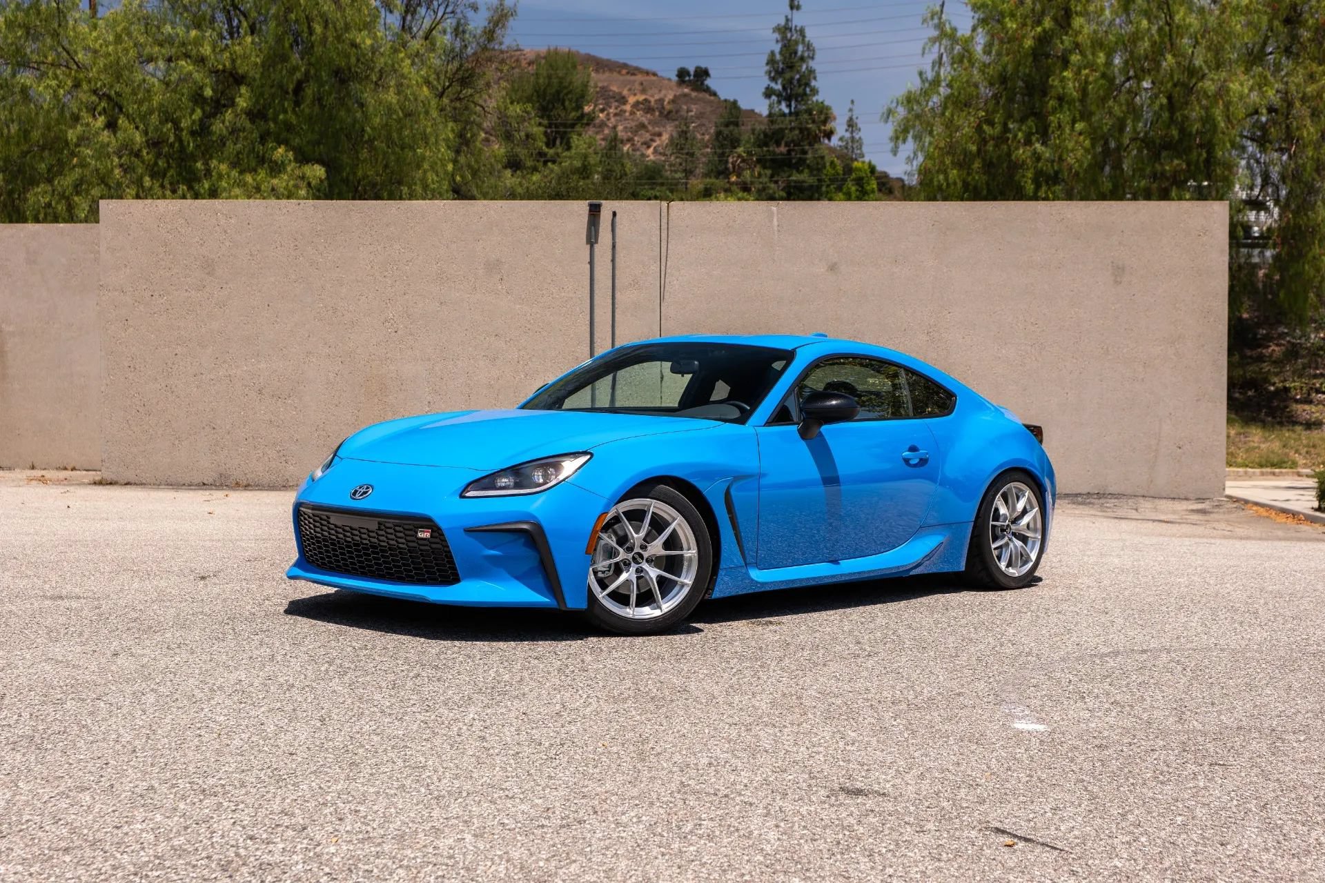 Used 2024 Toyota GR86 RWD image 9
