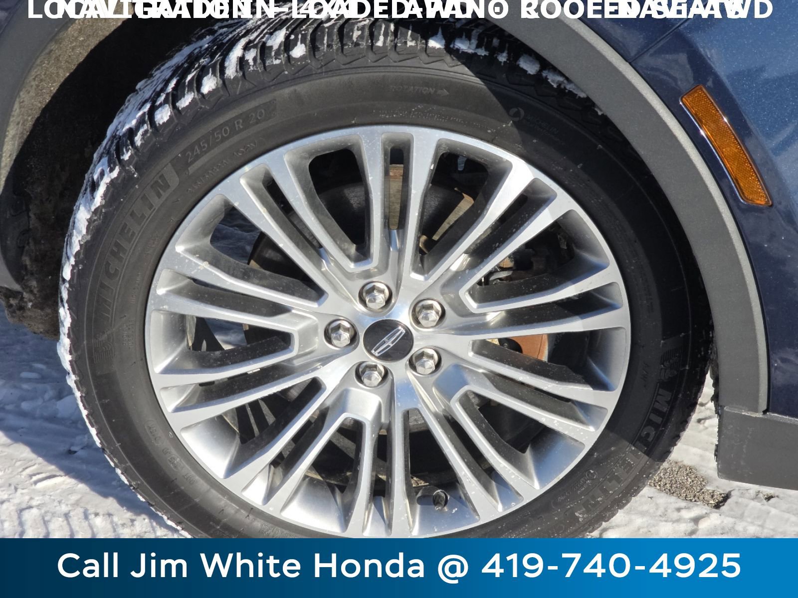 Used 2017 Lincoln MKX Reserve w/ Enhanced Security Package image 10