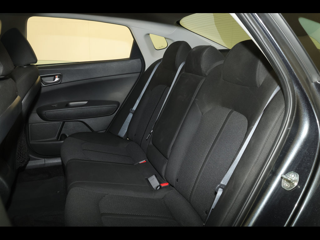 Used 2020 Kia Optima LX FWD image 24