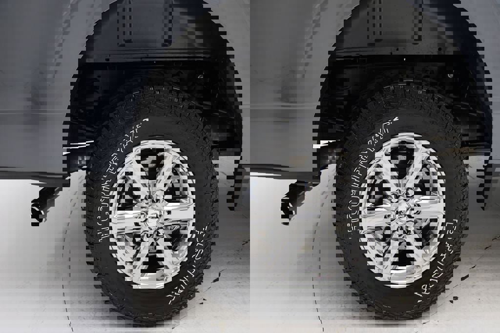 Used 2024 Ford F150 XLT w/ Equipment Group 302A MID image 10