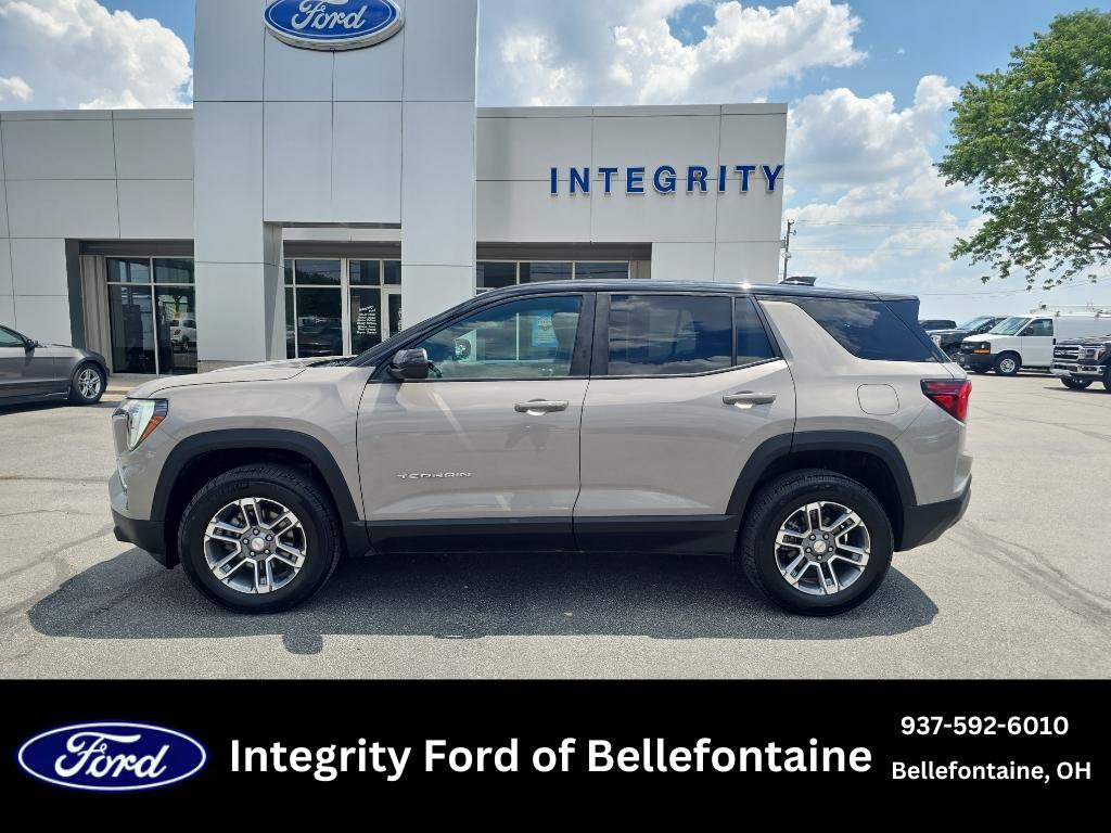 Used 2025 GMC Terrain Elevation