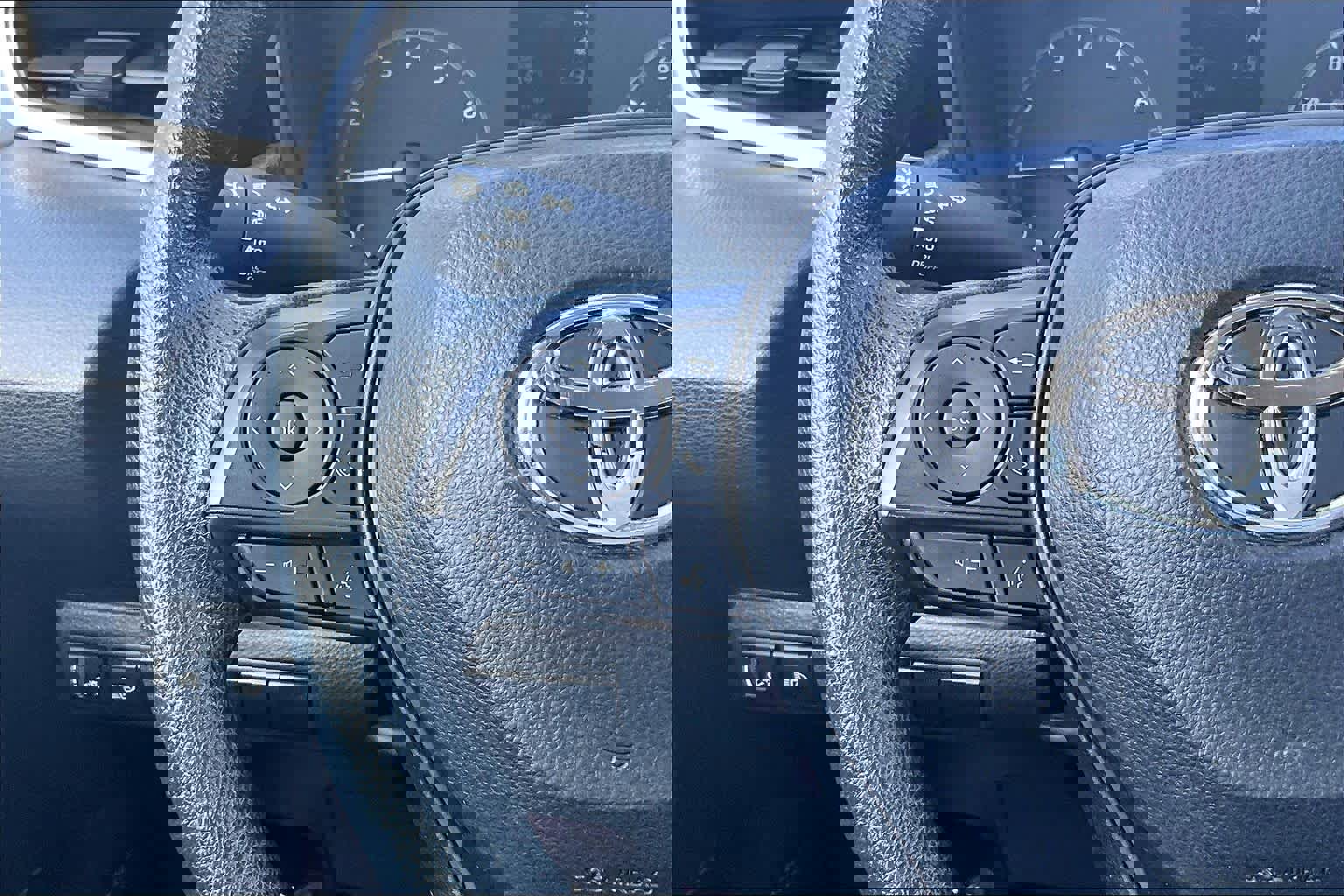 Used 2023 Toyota Corolla LE image 23