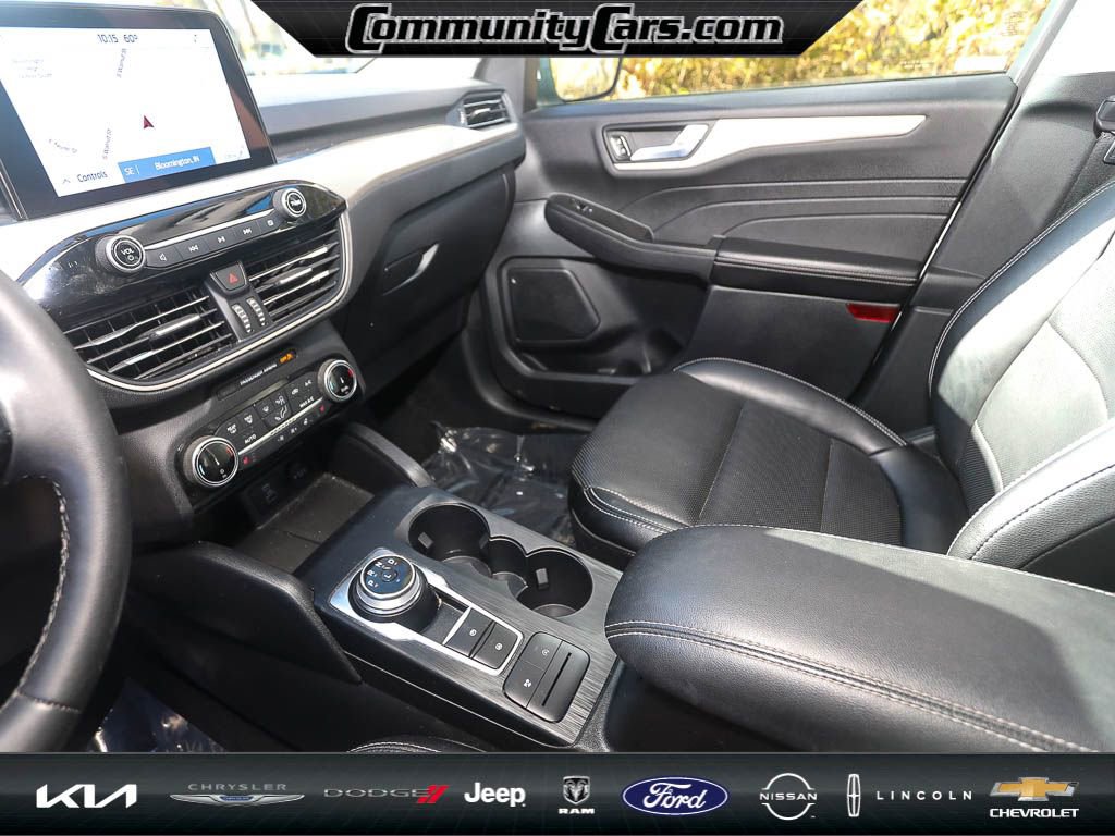 Used 2022 Ford Escape SEL image 21