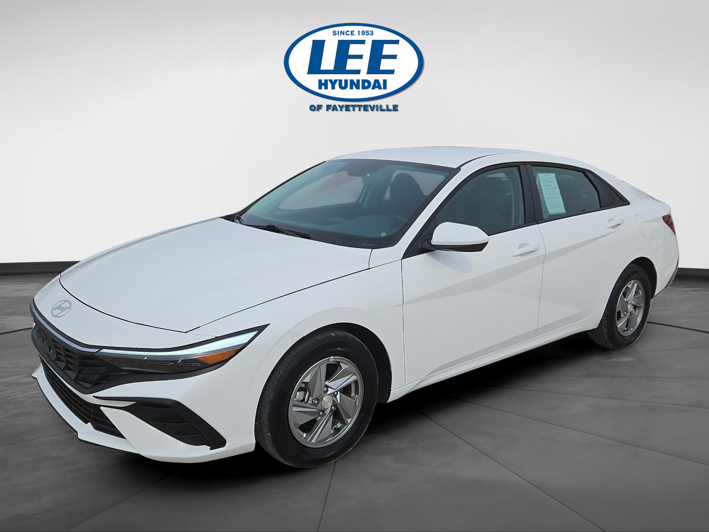 Certified 2026 Hyundai Elantra SE FWD image 7