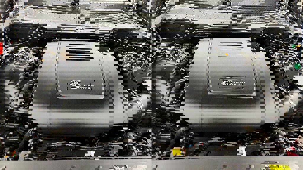 Used 2025 Land Rover Defender 90 S image 26