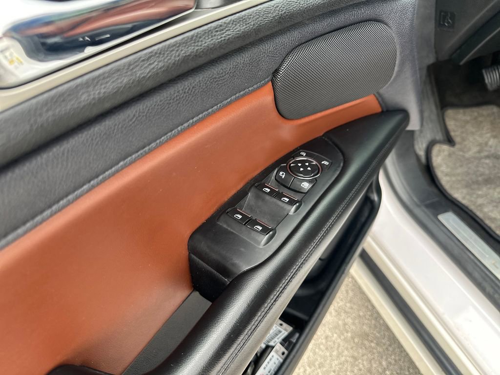 Used 2020 Lincoln MKZ Reserve FWD image 16