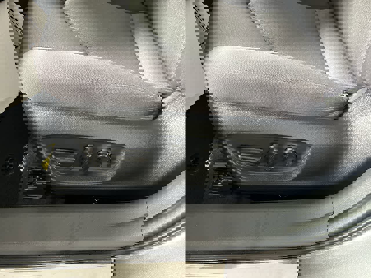 Used 2023 Toyota Camry LE image 13