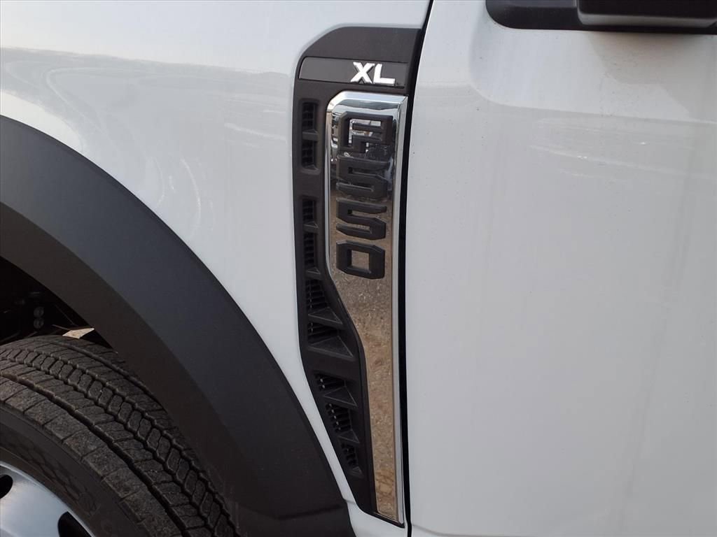 New 2026 Ford F550 2WD Regular Cab Super Duty image 14