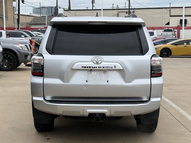 Used 2022 Toyota 4Runner SR5 RWD image 5