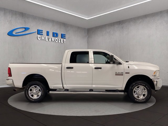 Used 2018 RAM 3500 Tradesman w/ Chrome Appearance Group AWD/4WD image 15