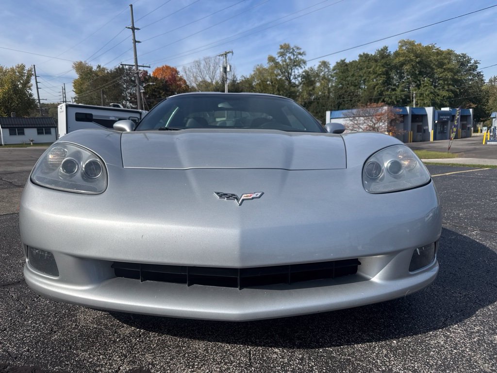 Used 2009 Chevrolet Corvette Coupe RWD image 7